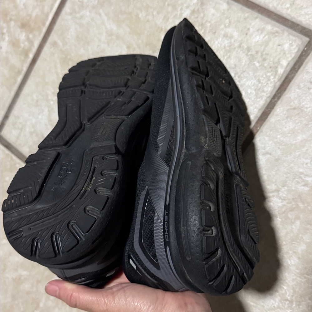 Brooks- women’s Ghost 15 sneakers - running shoes -size 9 wide - Picture 8 of 8